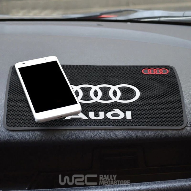 TAPIS SILICONE ANTIDERAPANT POUR TABLEAU DE BORD AUDI
